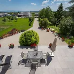 Lejlighed Auf Grossem Gartengrundstueck By Interhome Cserszegtomaj