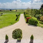 Auf Grossem Gartengrundstueck By Interhome