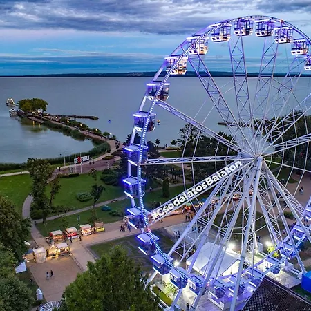 Auf Grossem Gartengrundstueck By Interhome *