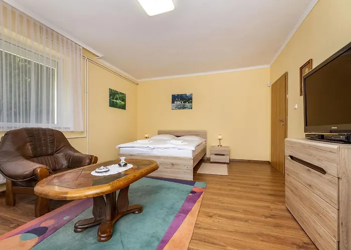 Auf Grossem Gartengrundstueck By Interhome * Cserszegtomaj