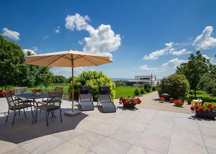 Auf Grossem Gartengrundstueck By Interhome * Cserszegtomaj