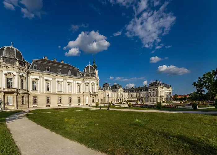 Auf Grossem Gartengrundstueck By Interhome דירה *